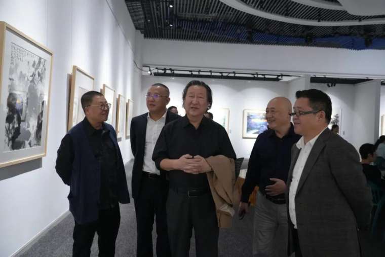 重庆巡展_页面_16_图像_0001